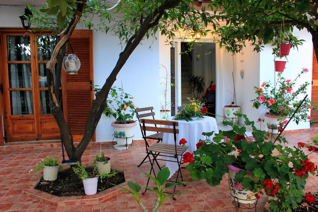 Vaya Zorba Studios Skiathos by Eksteriør billede